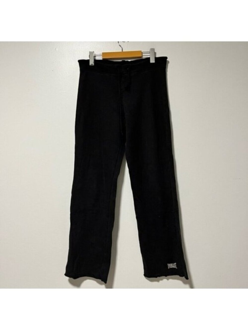 Everlast Women’s Black Athletic Sweatpants Size M, 16-17” Waist, 31” Inseam